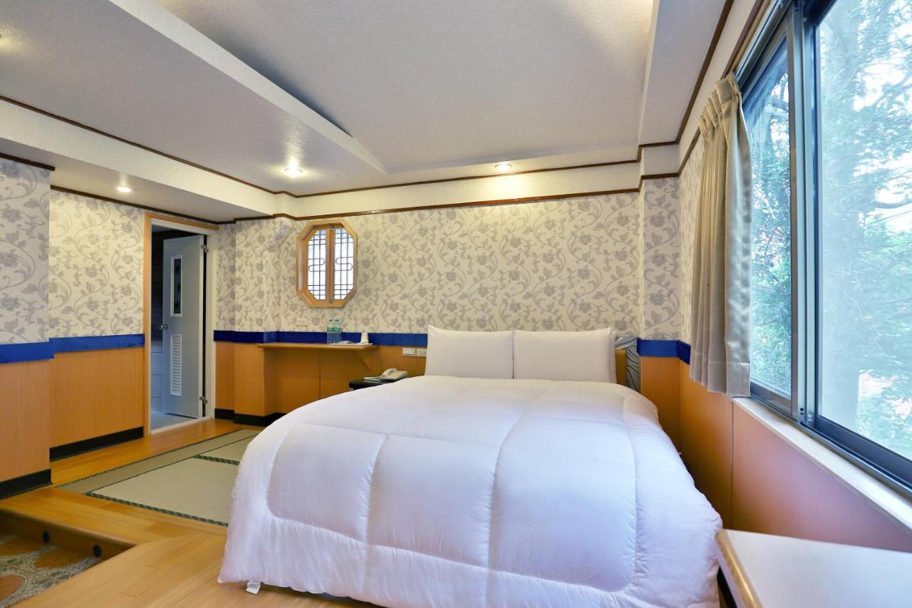 Phoenix Pavilion Hot Spring Hotel Taipei Dış mekan fotoğraf