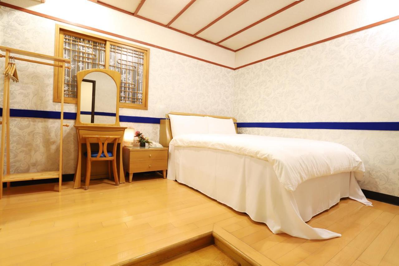 Phoenix Pavilion Hot Spring Hotel Taipei Dış mekan fotoğraf